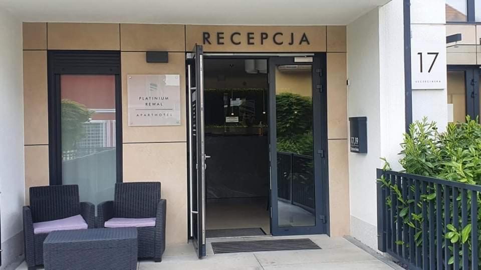 Aparthotel Rewal Exterior photo